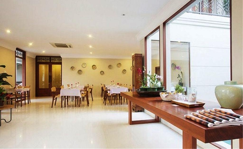 Seminyak Lagoon All Suites Hotel Exterior photo
