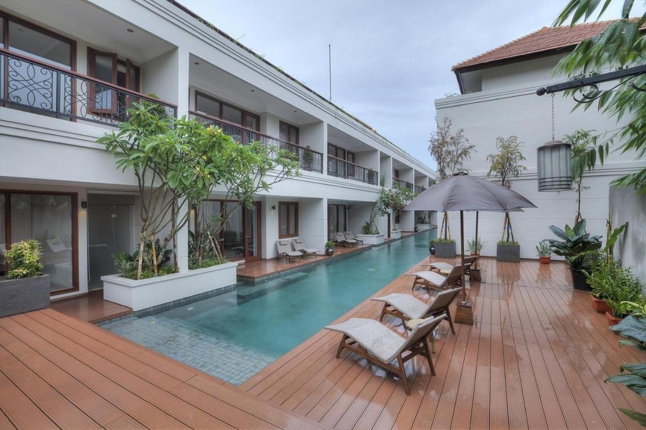 Seminyak Lagoon All Suites Hotel Room photo